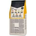 Pacote Ownat Classic Daily Care, uma ração seca para gatos adultos completa e nutritiva.